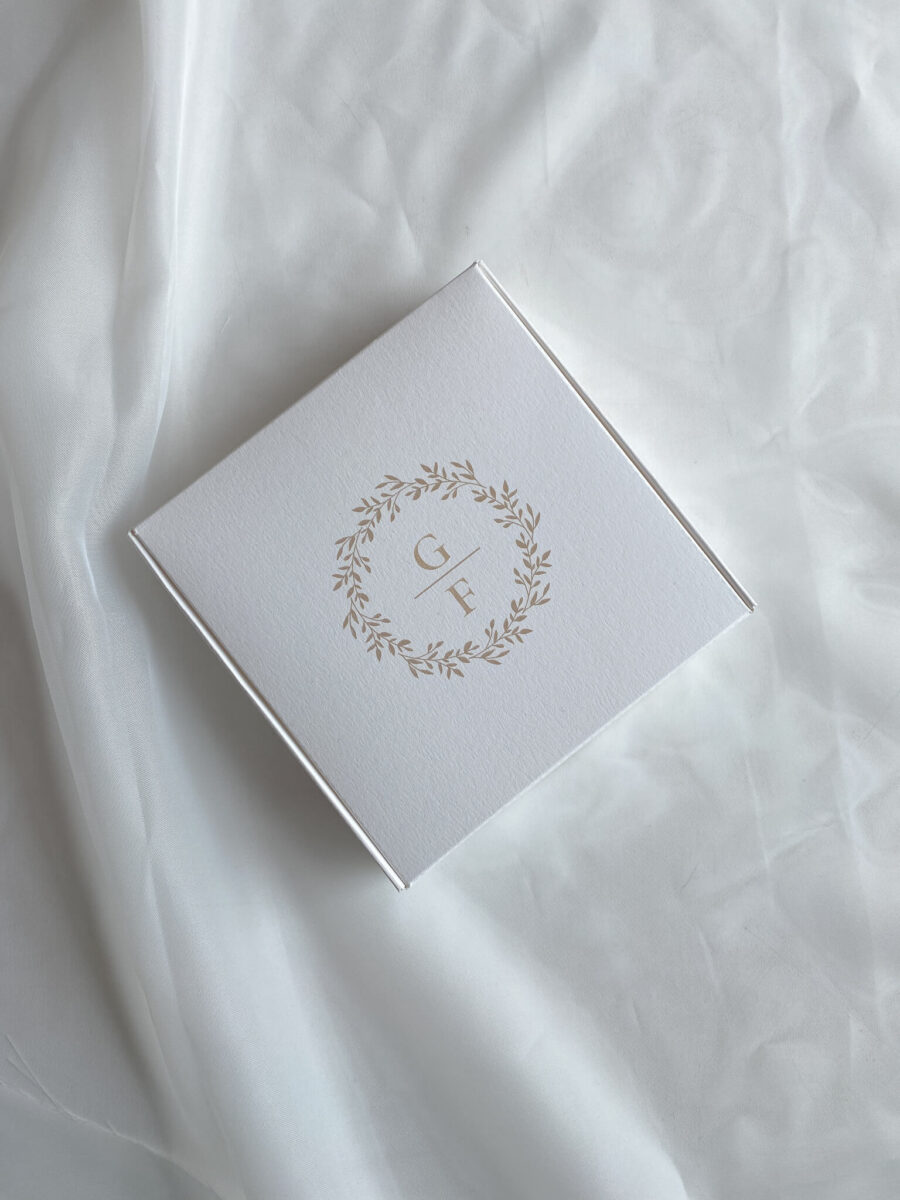 Caja "Nostalgia Gold"