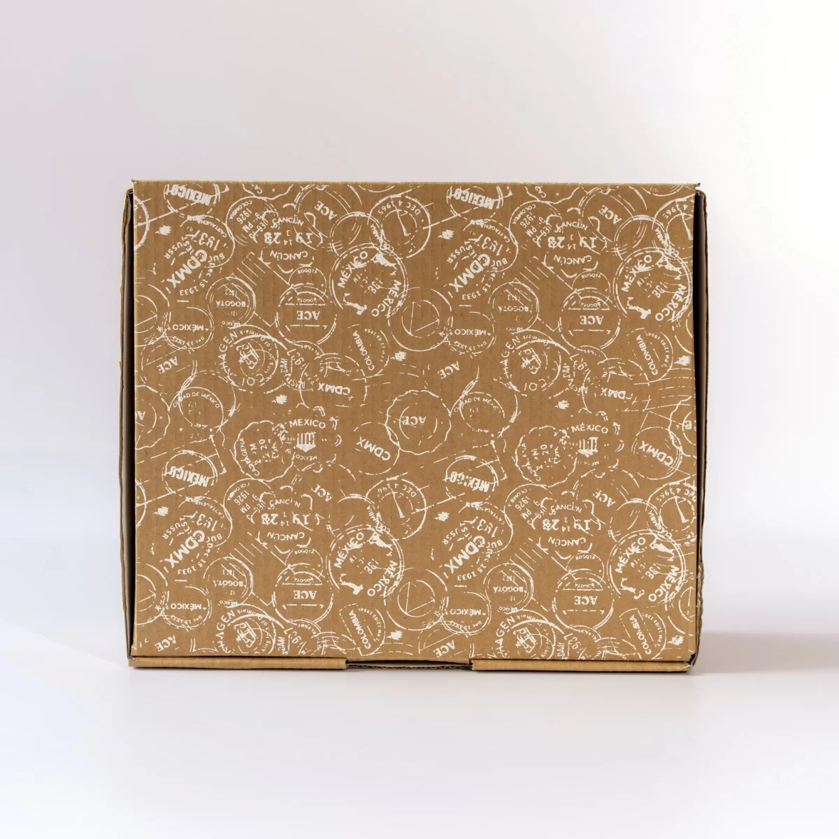 Caja de Envío Imperial Pro (23x28x10.5 cm)