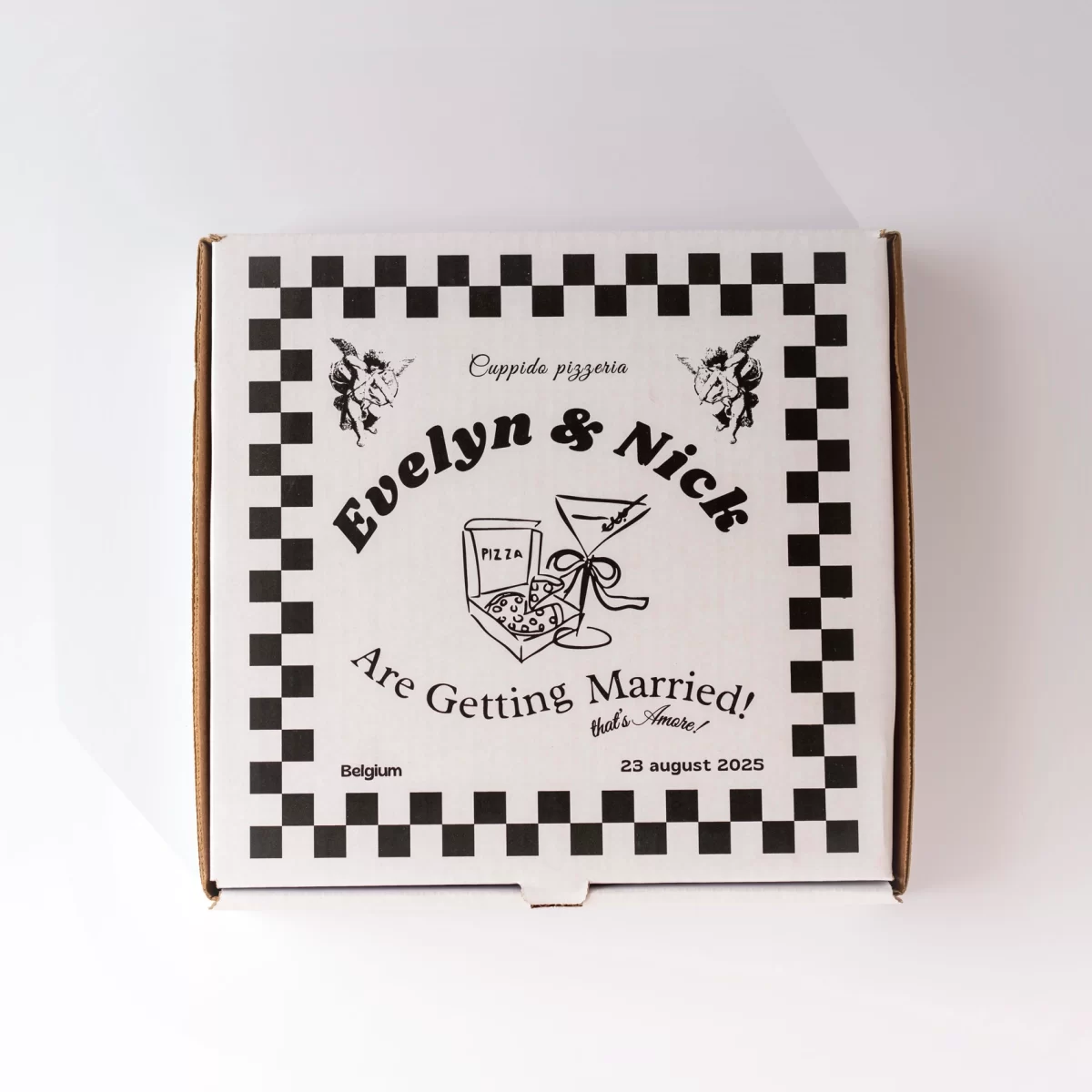Caja de Envío Piccola (17x17x4 cm)